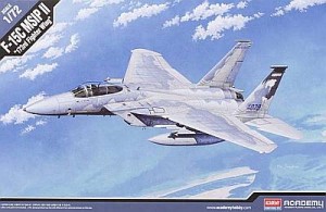 EDU73519_F-15C_PE_box